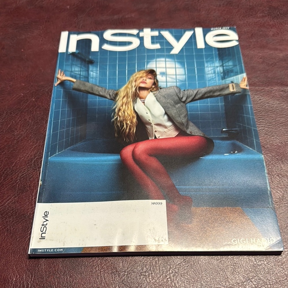 InStyle Magazine - Gigi Hadid March/2022 Issue